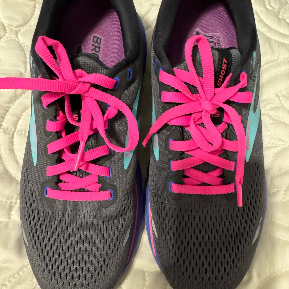 Brooks Ghost 15 Women Running Shoes